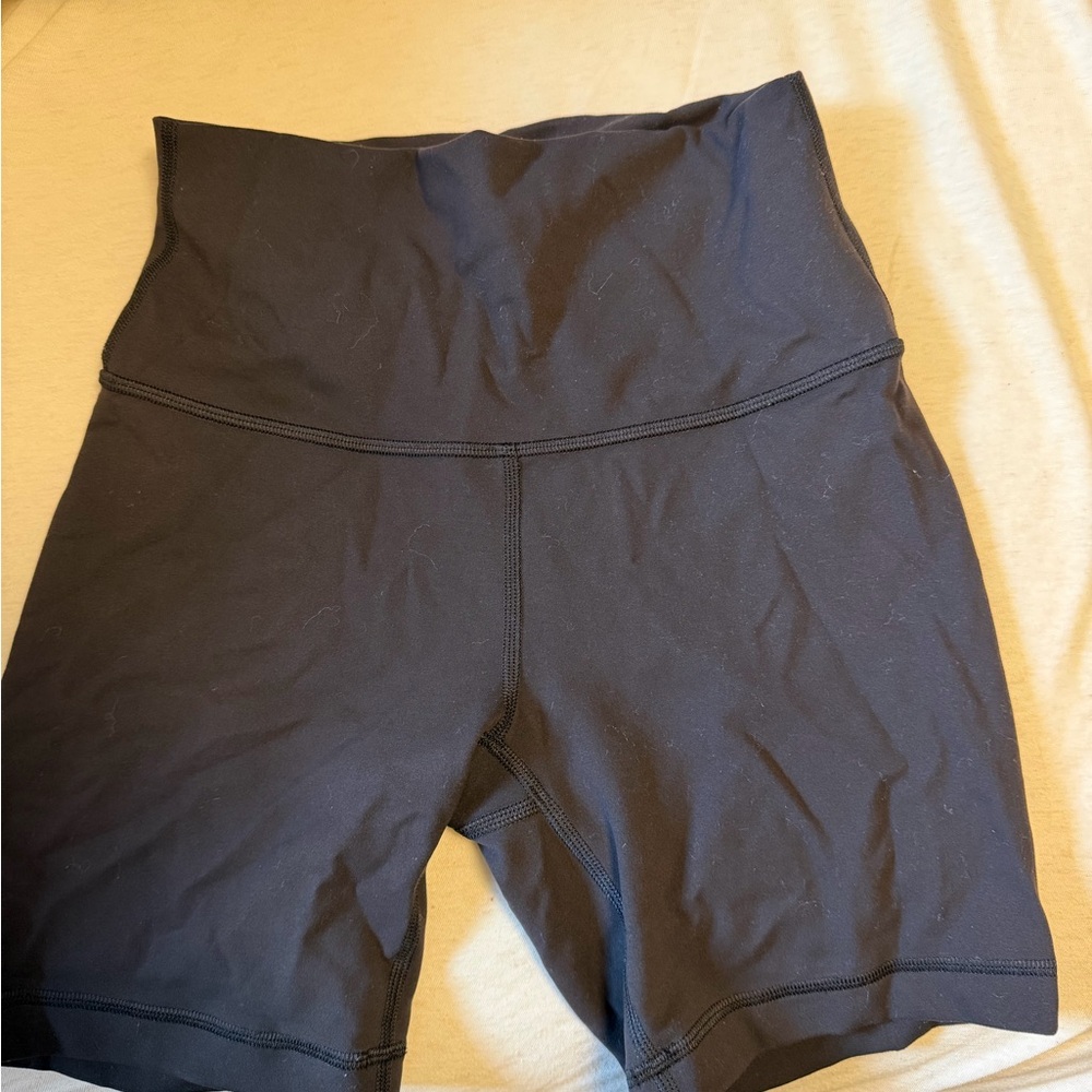 Lululemon Wunder Train HR Short 6in